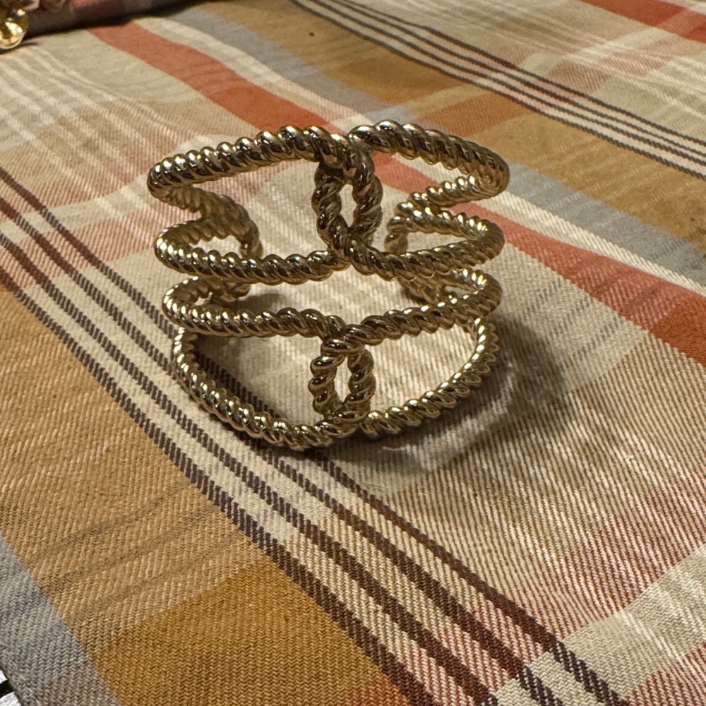 Banana Republic Twisted Gold Bracelet